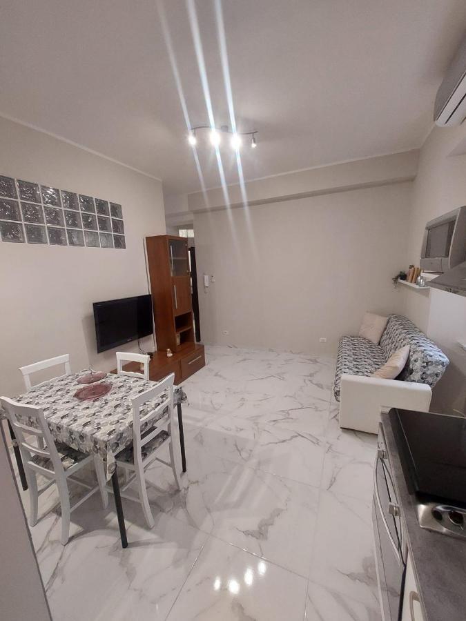 El Mar Casa Vacanza Lavinio Mare Анцио Экстерьер фото